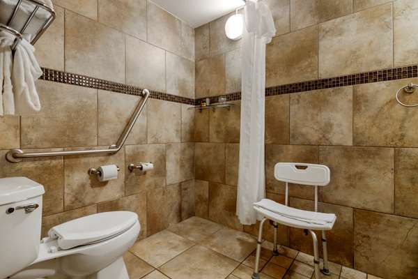 Suite - Best Western Plus Kamloops Hotel