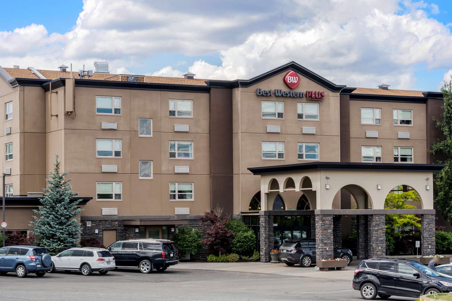 Best Western Plus Kamloops Hotel, BC See Discounts