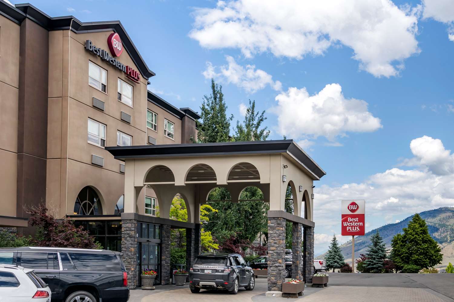Best Western Plus Kamloops Hotel, BC See Discounts