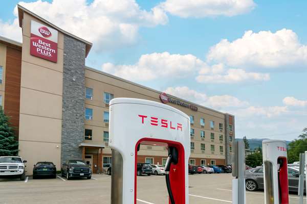  - Best Western Plus Revelstoke Inn