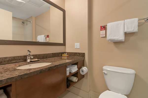  - Best Western Plus Revelstoke Inn
