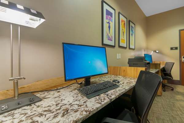 Conference Area - Best Western Plus Revelstoke Inn