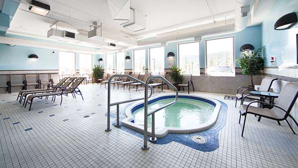 Pool - Best Western Williams Lake Hotel