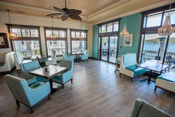 Restaurant - Prestige Oceanfront Resort Sooke