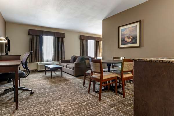  - Best Western Plus Pembina Inn & Suites Winnipeg