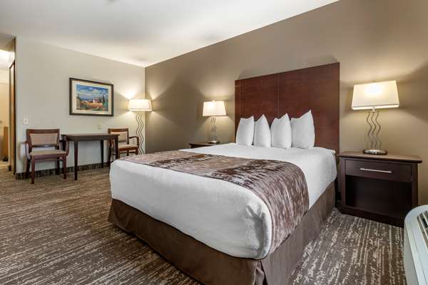  - Best Western Plus Pembina Inn & Suites Winnipeg