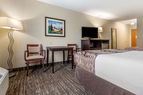  - Best Western Plus Pembina Inn & Suites Winnipeg