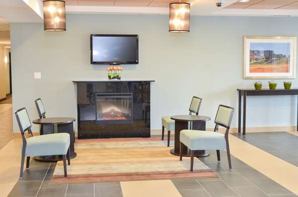  - Best Western Thompson Hotel & Suites