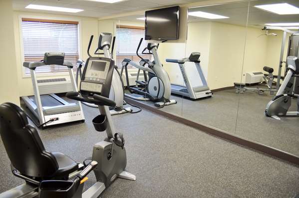 Fitness/ Exercise Room - Best Western Thompson Hotel & Suites