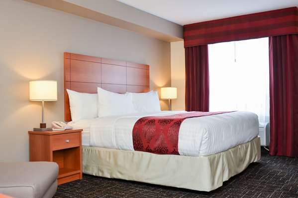  - Best Western Thompson Hotel & Suites