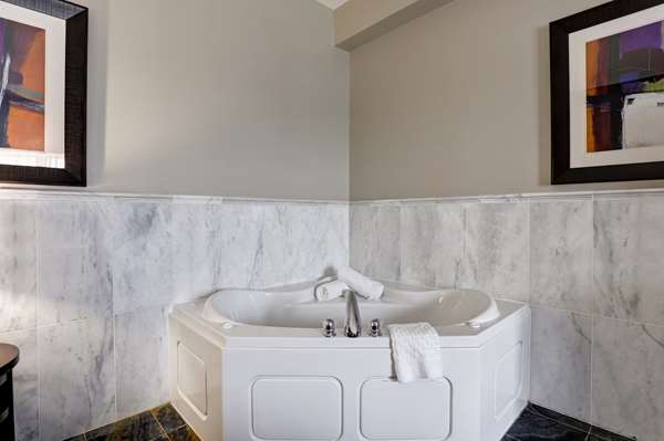  - Best Western Plus Brandon Inn