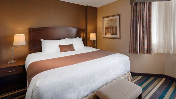  - Best Western Plus Airport Hotel Winnipeg