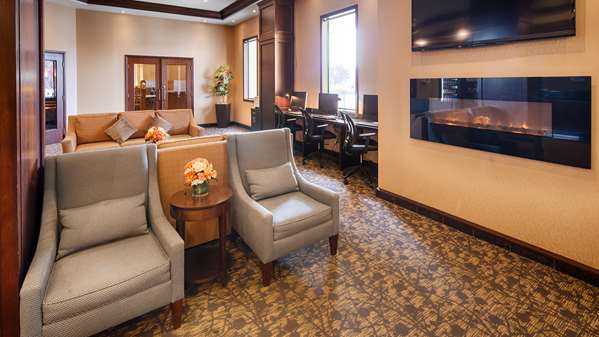  - Best Western Plus Airport Hotel Winnipeg