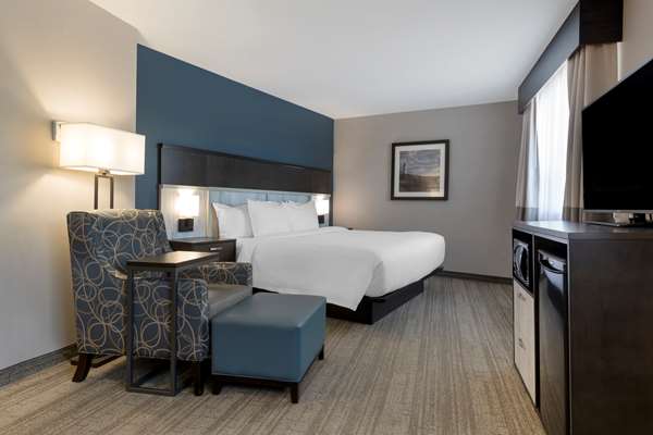  - Best Western Plus Chocolate Lake Hotel Halifax