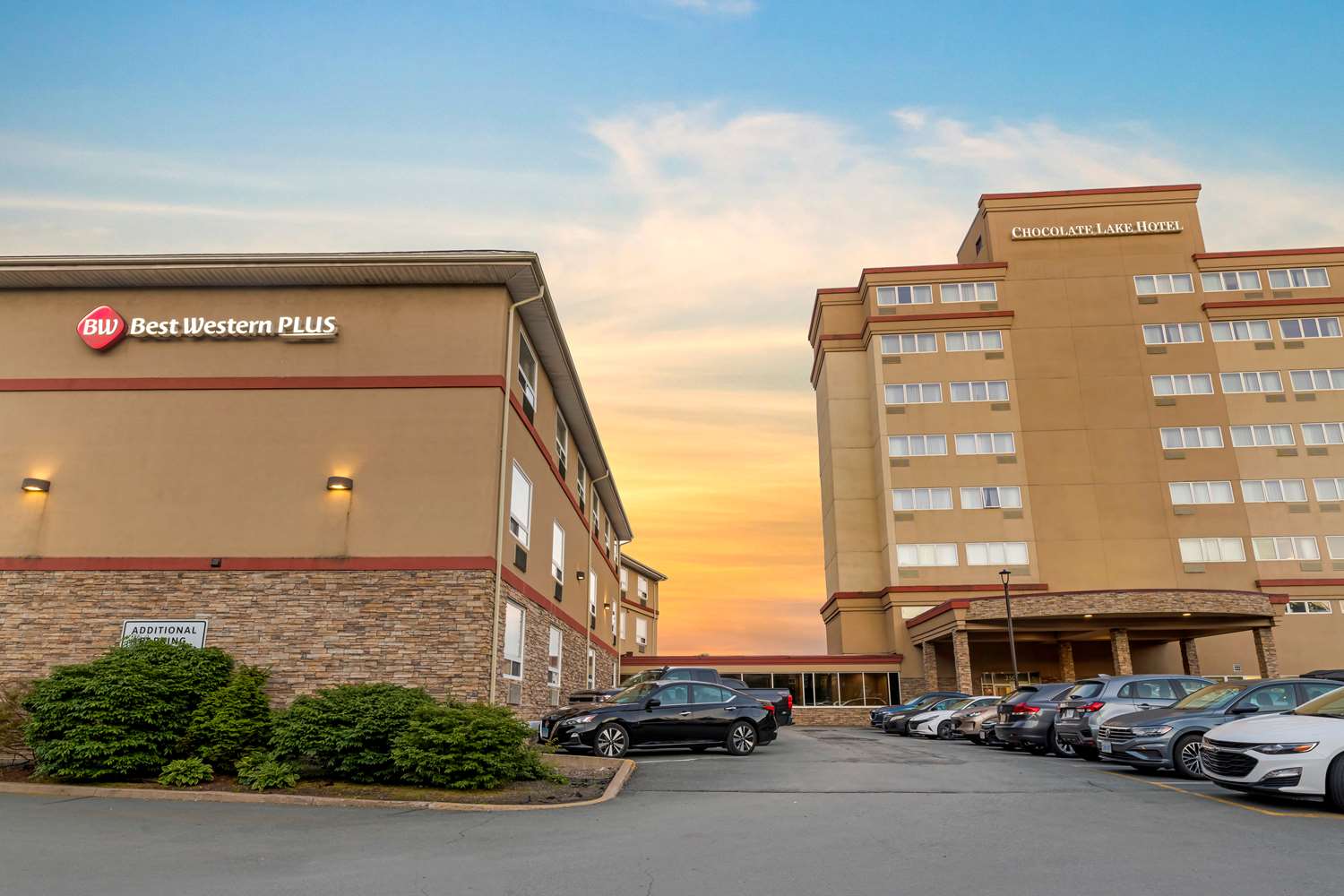 Best Western Plus Chocolate Lake Hotel Halifax, NS See Discounts