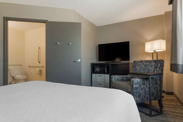  - Best Western Plus Chocolate Lake Hotel Halifax