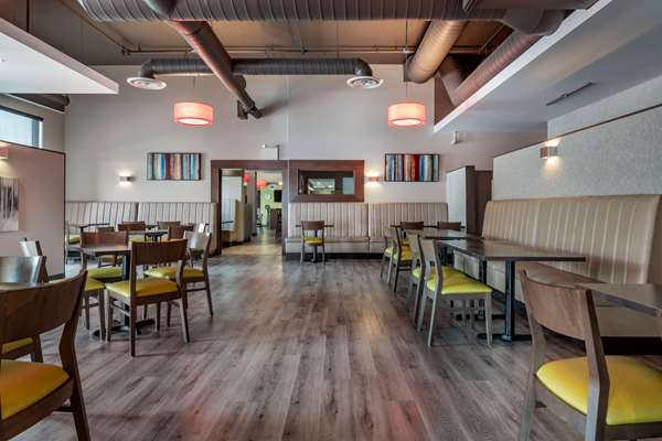 Restaurant - Best Western Plus Dartmouth Hotel & Suites