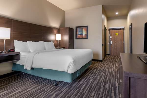  - Best Western Plus Dartmouth Hotel & Suites