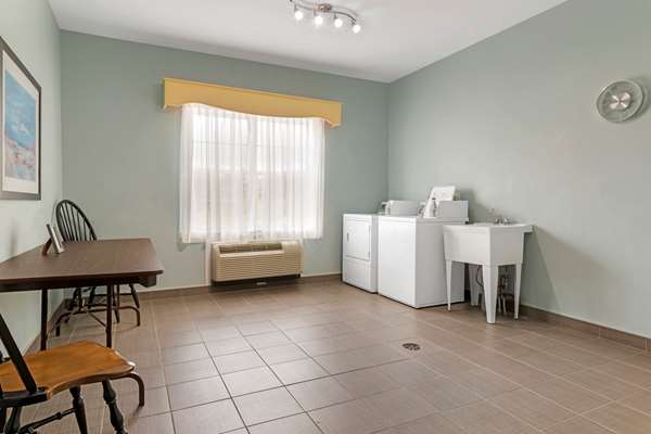  - Best Western Plus Liverpool Hotel Conference Center