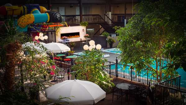 Pool - Best Western Plus Cairn Croft Hotel Niagara Falls