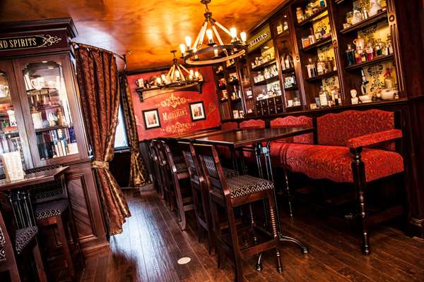 Restaurant - Best Western Plus Cairn Croft Hotel Niagara Falls