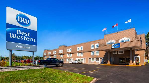 Exterior view - Best Western Thunder Bay Crossroads Hotel