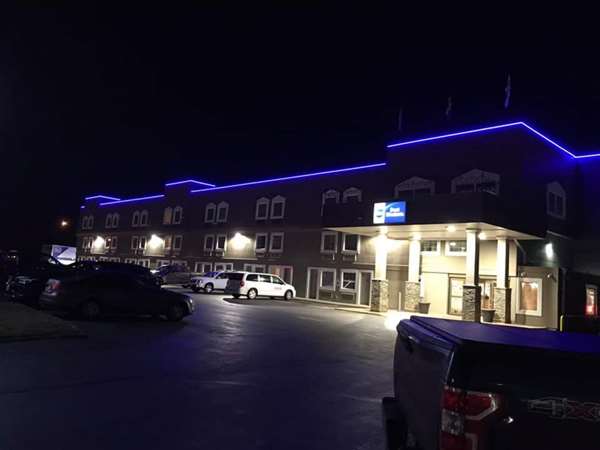 Exterior view - Best Western Thunder Bay Crossroads Hotel