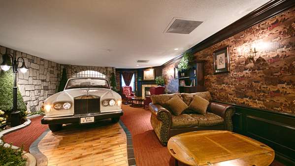 Suite - Best Western Fireside Inn Kingston