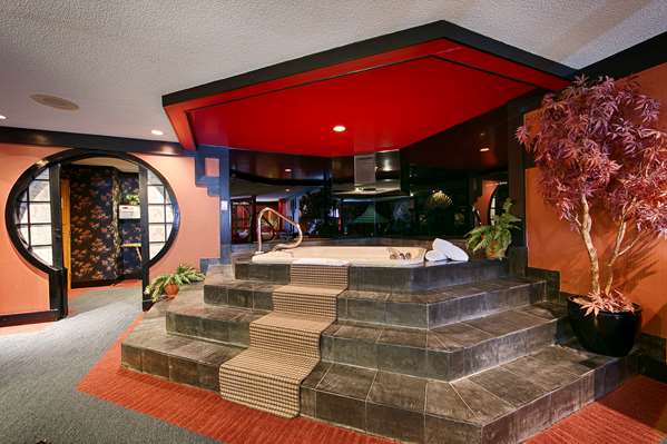 Suite - Best Western Fireside Inn Kingston