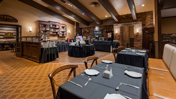 Amenities - Best Western Parkway Inn & Conference Centre Cornwall