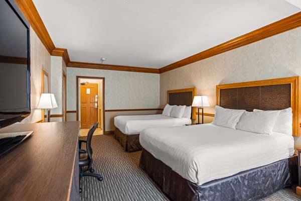  - Best Western Parkway Inn & Conference Centre Cornwall