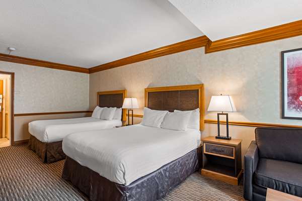  - Best Western Parkway Inn & Conference Centre Cornwall