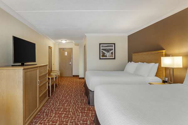  - Best Western Plus Cobourg Inn & Convention Centre