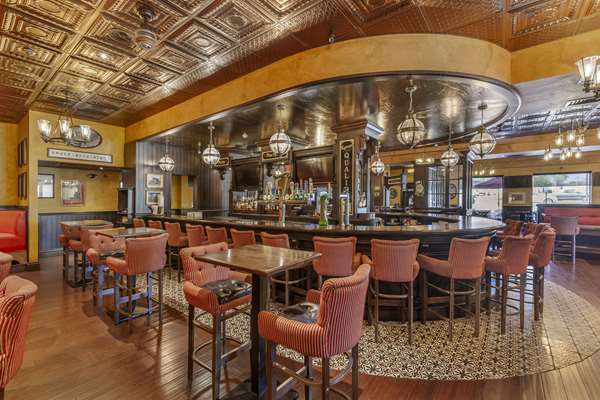 Restaurant - Best Western Plus Cobourg Inn & Convention Centre