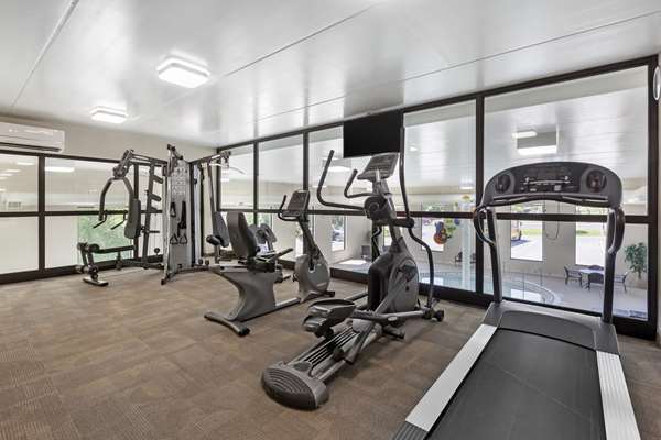 Fitness/ Exercise Room - Best Western Plus Cobourg Inn & Convention Centre