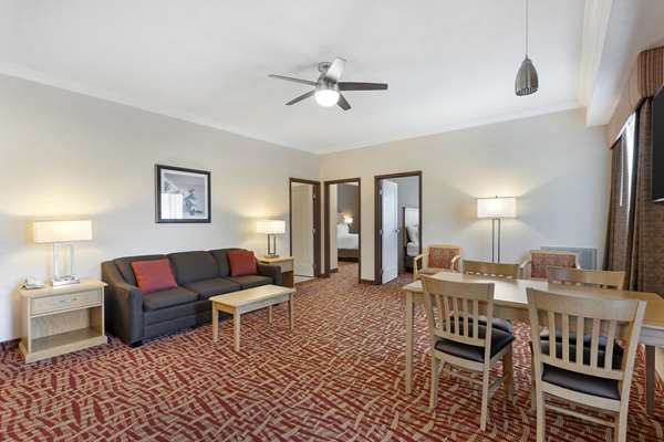  - Best Western Plus Cobourg Inn & Convention Centre