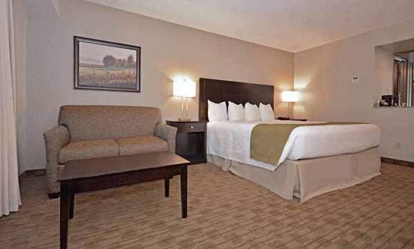  - Best Western Pembroke Inn & Conference Centre