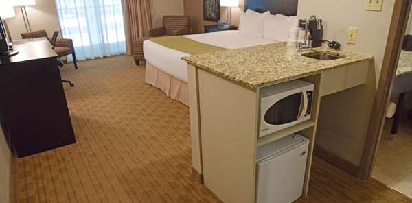  - Best Western Pembroke Inn & Conference Centre