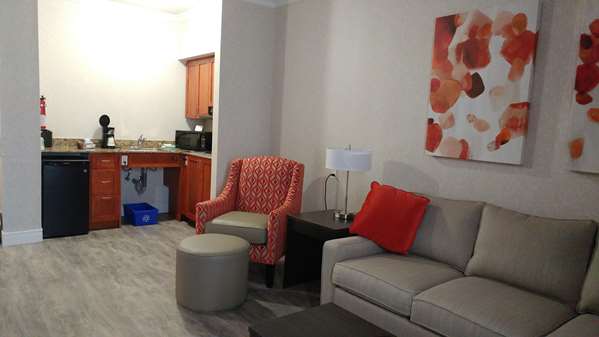  - Best Western Plus Rose City Suites Welland