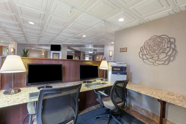 Conference Area - Best Western Plus Rose City Suites Welland