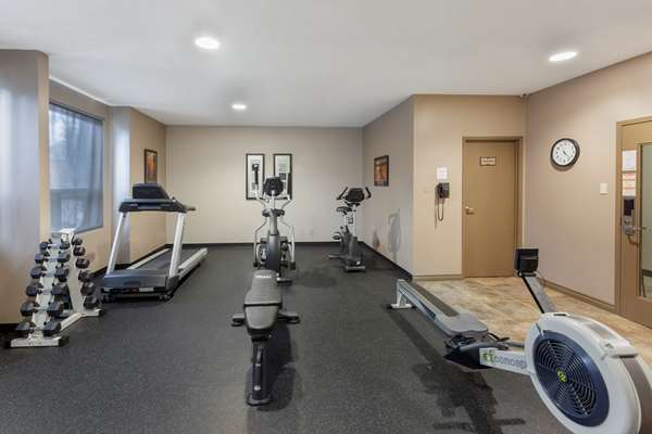 Fitness/ Exercise Room - Best Western Plus Rose City Suites Welland