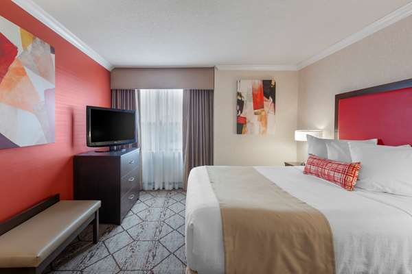  - Best Western Plus Rose City Suites Welland
