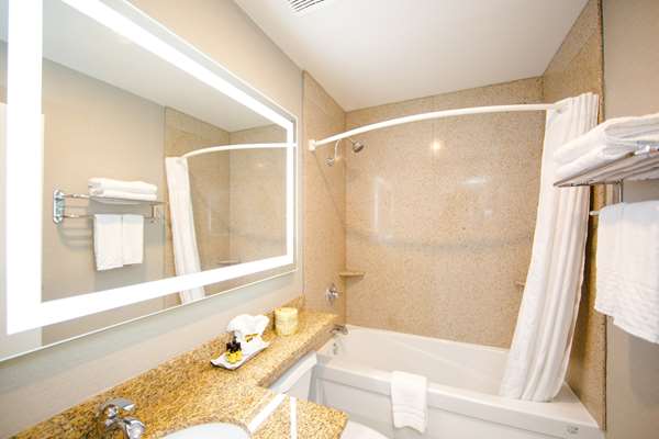  - Best Western Plus Kanata Hotel & Conf Centre Ottowa