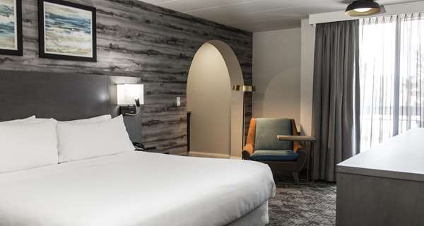  - Best Western Parkway Hotel Richmond Hill