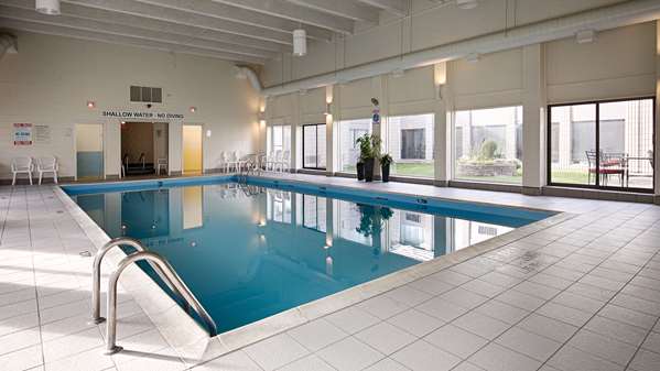 Pool - Best Western Hotel North Bay