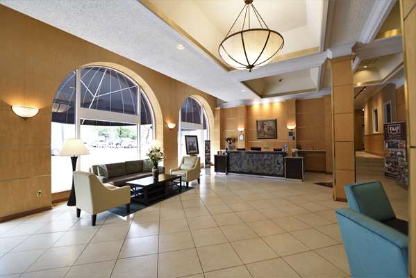  - Best Western Hotel Downtown Sudbury