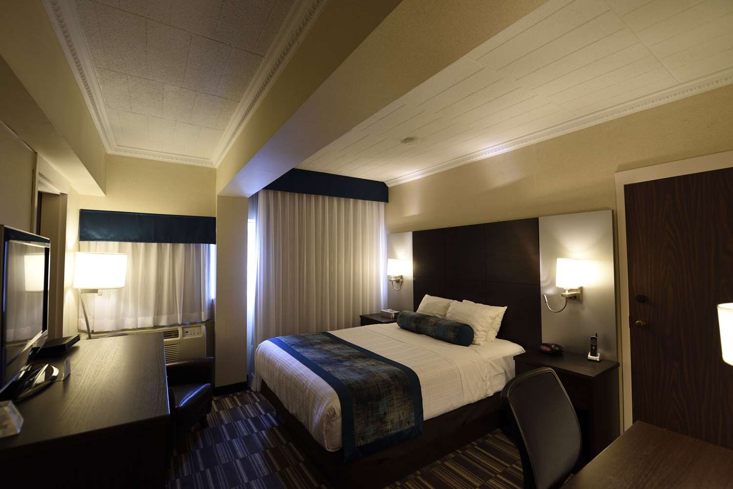 Best Western Hotel Downtown Sudbury On See S Room Best Western Hotel Downtown Sudbury