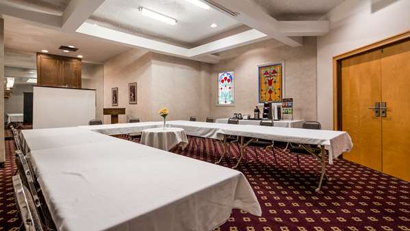  - Best Western Hotel Downtown Sudbury