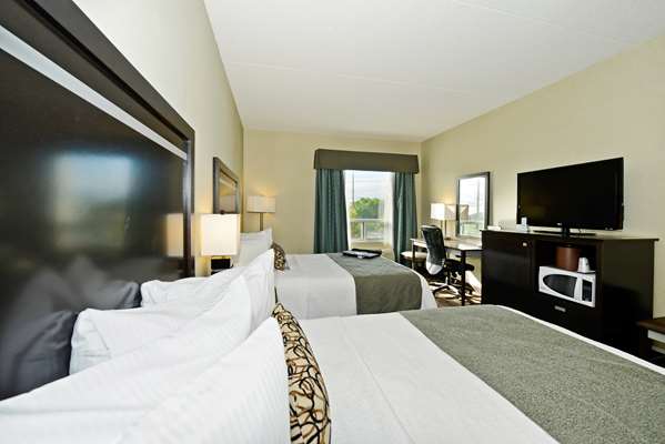  - Best Western Plus Travel Hotel Toronto Airport