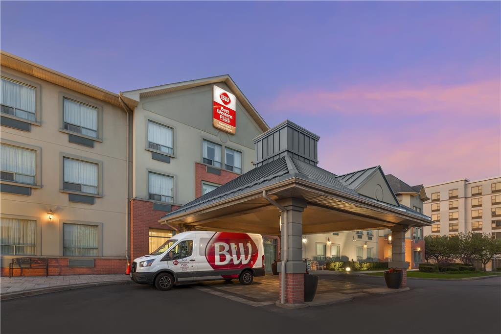 Best Western Plus Travel Hotel Toronto
